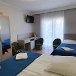 Osrodek Wczasowy Claudia בית אירוח *