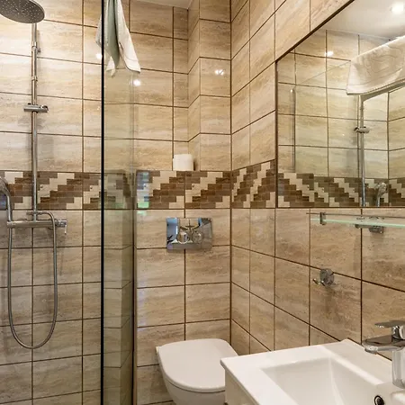 ホームステイ Osrodek Wczasowy Claudia