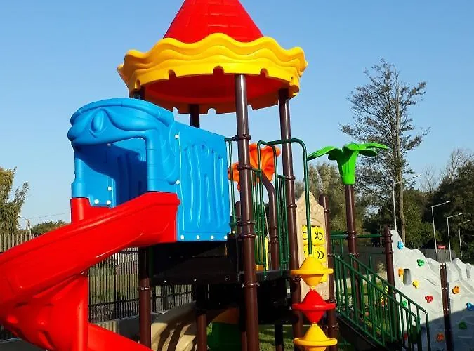 Osrodek Wczasowy Claudia Карвиа