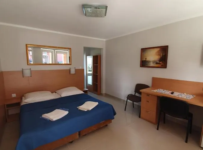 Osrodek Wczasowy Claudia * Карвиа