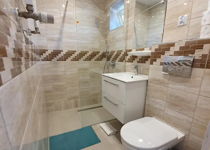 Osrodek Wczasowy Claudia Карвиа